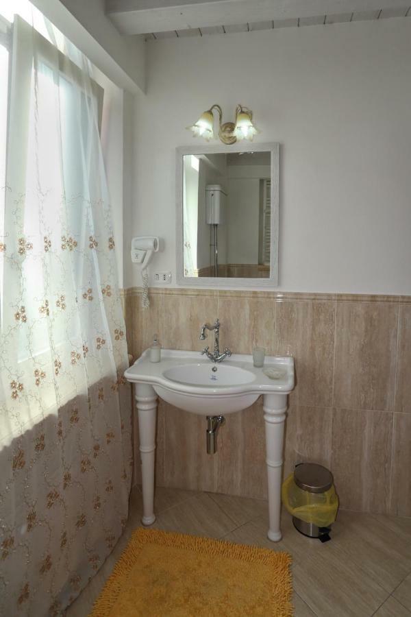 Angels'Home Пиццо Экстерьер фото